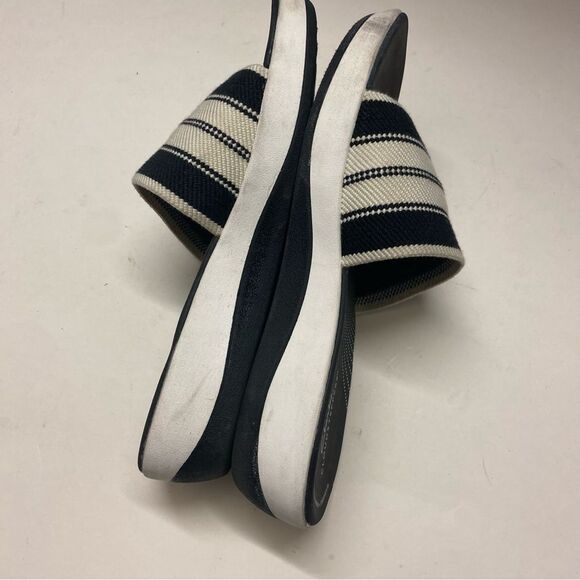 Clarks cloudsteppers comfort slip on sandals slides Arla Hollis Black stretchy 9 - Picture 7 of 11